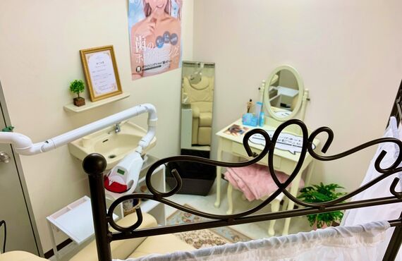 堺市中区で低価格ホワイトニングをお探しならRemiへ